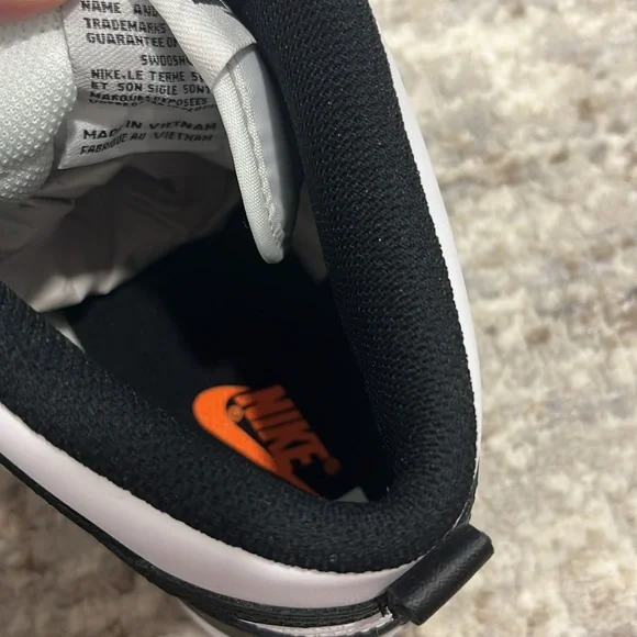 Nike Dunk High Retro - Picture 6 of 9